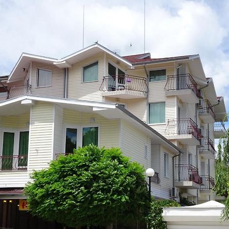 Hotel Niko Kranevo Esterno foto