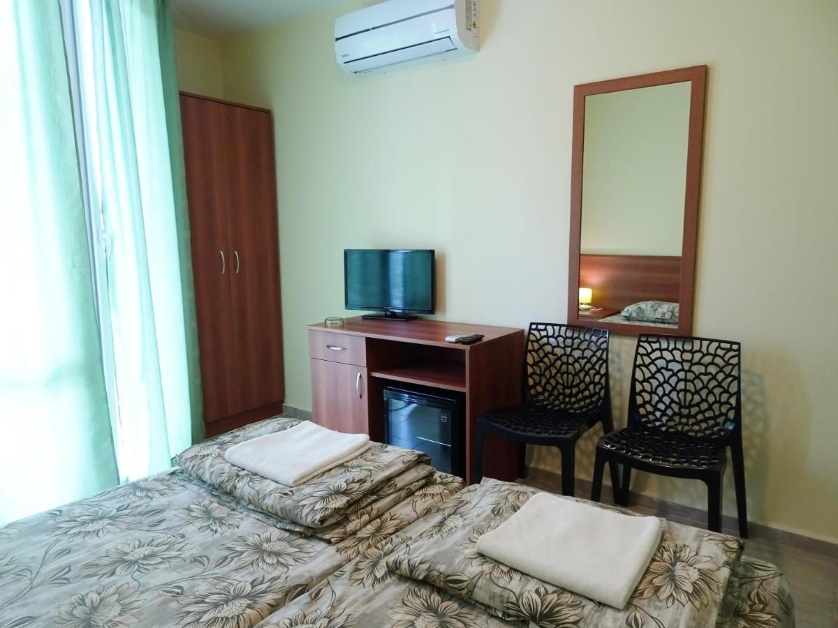 Hotel Niko Kranevo Esterno foto