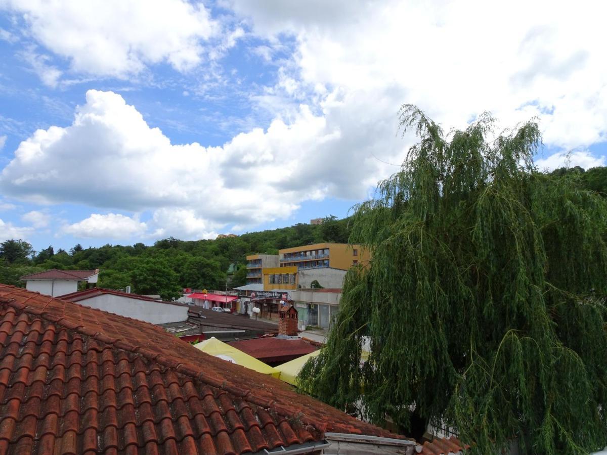 Hotel Niko Kranevo Esterno foto