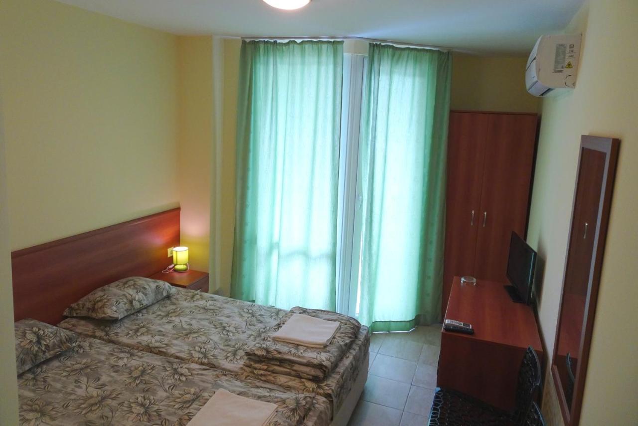 Hotel Niko Kranevo Esterno foto
