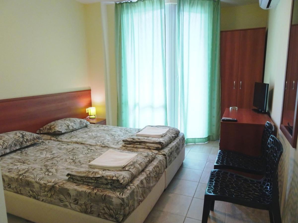 Hotel Niko Kranevo Esterno foto